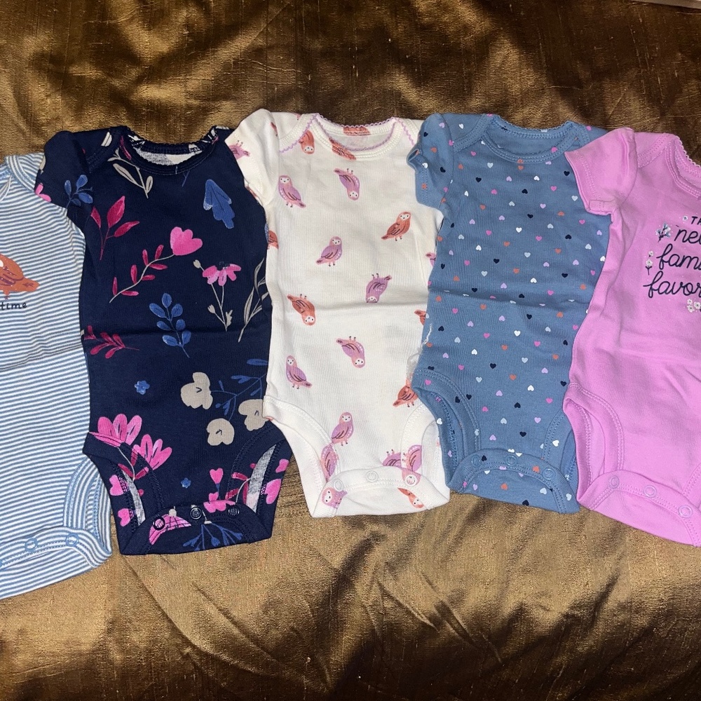 5 pack girls onesies NWT